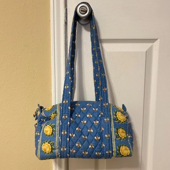 Rare Vintage Classic Vera Bradley 100 bag/mini duffel purse in Bees and Roses - Picture 1 of 8
